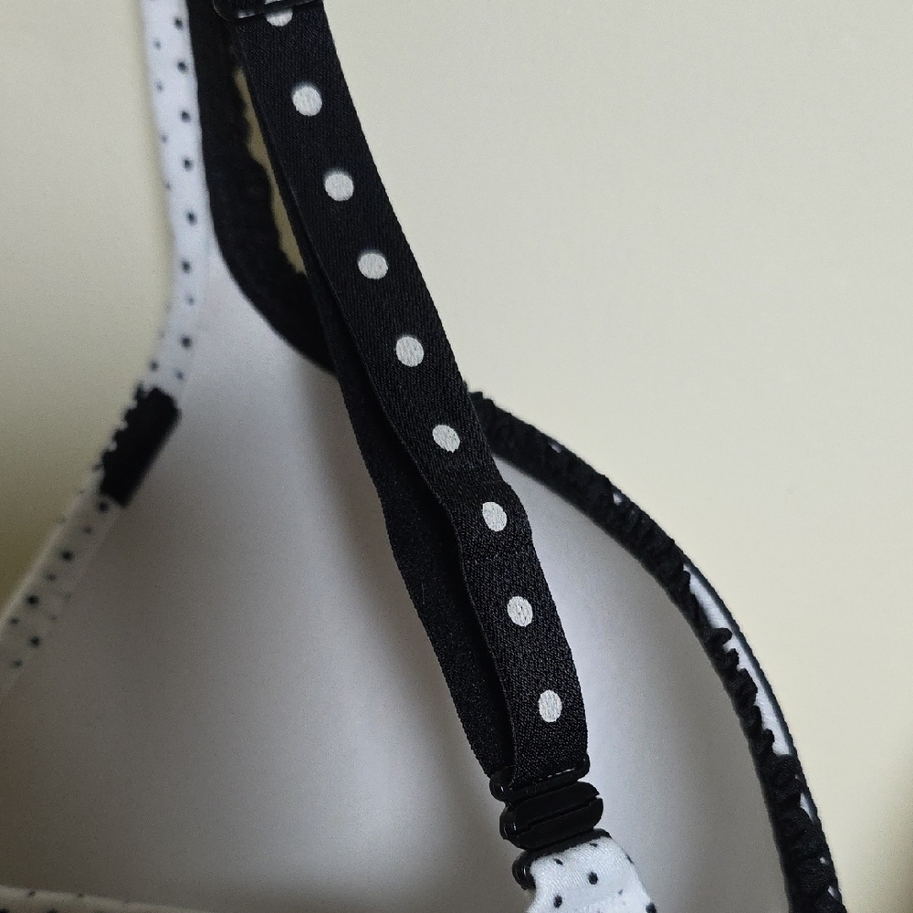 Victoria's Secret Body By Victoria Demi Bra. 36D. NWOT - Picture 6 of 6